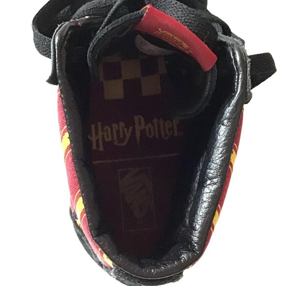 VANS Harry Potter Gryffindor Hogwarts Sneaker - Picture 10 of 11